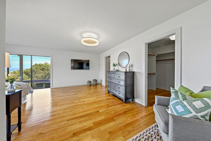 337 Clorinda  master suite with wood floors